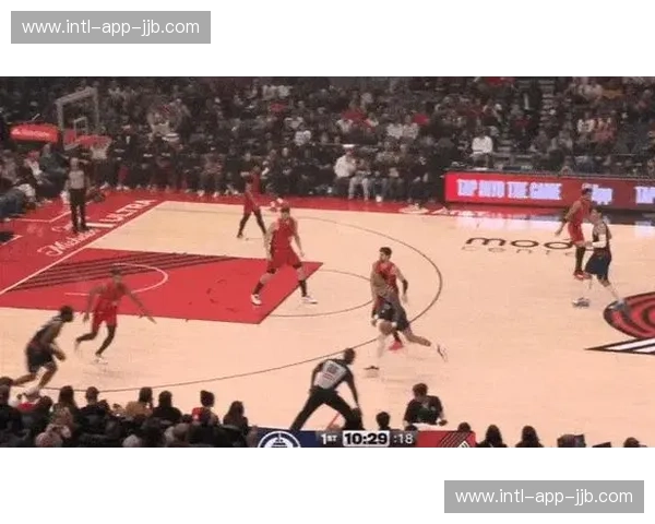 弧顶的博弈与三分线的审判：当洛杉矶湖人撞上迈阿密热火，丹尼·格林的致命时刻